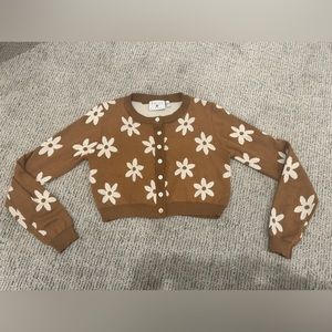 Cropped button up flower cardigan